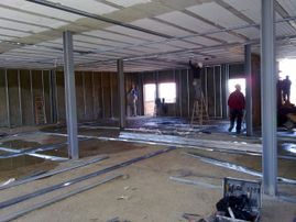 Estudio de Arquitectura Félix Cuadrado interior nave en obras
