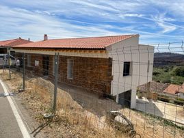 Estudio de Arquitectura Félix Cuadrado casa detras de valla